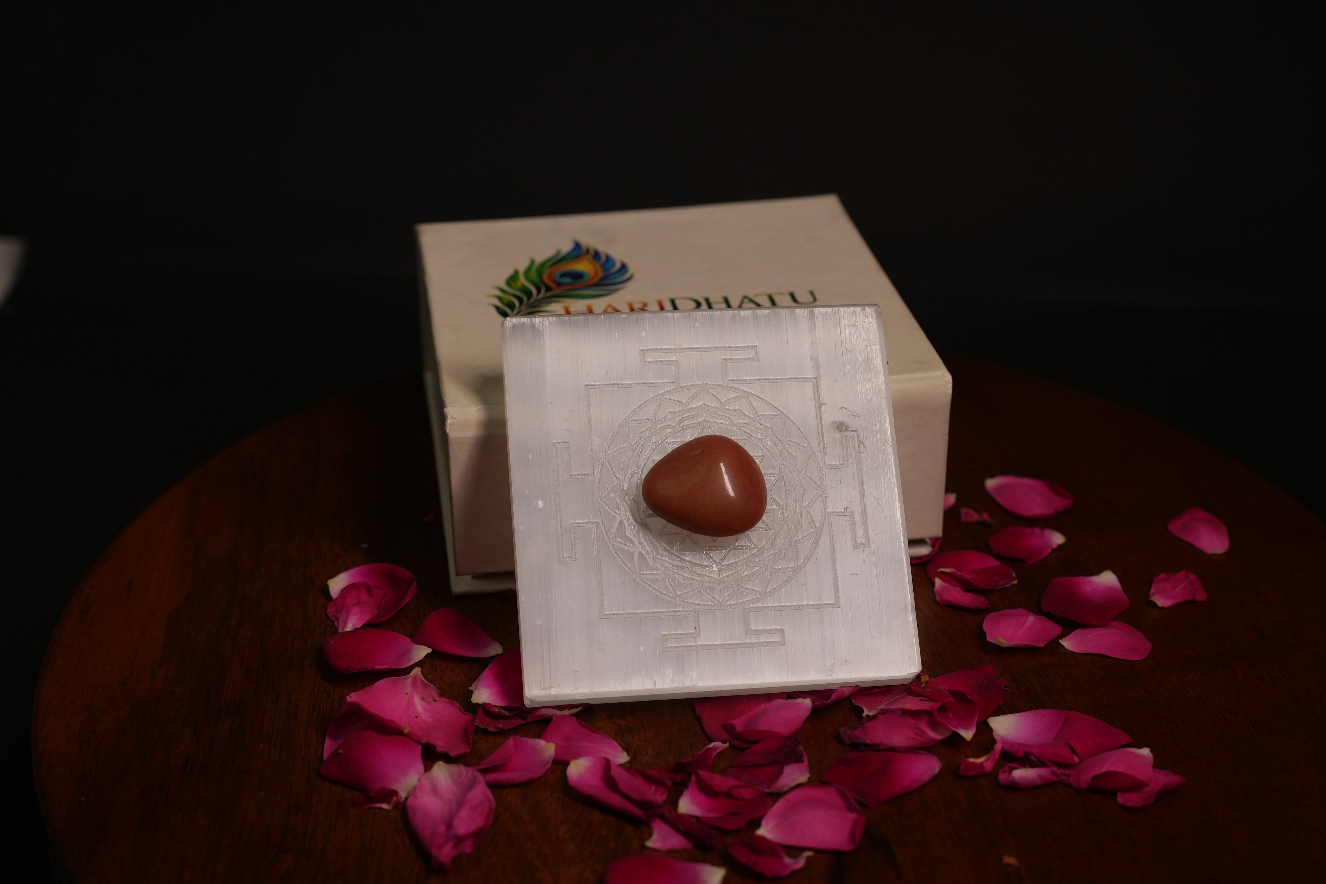 Power Plate (African Sunstone + Thick Selenite Plate)￼